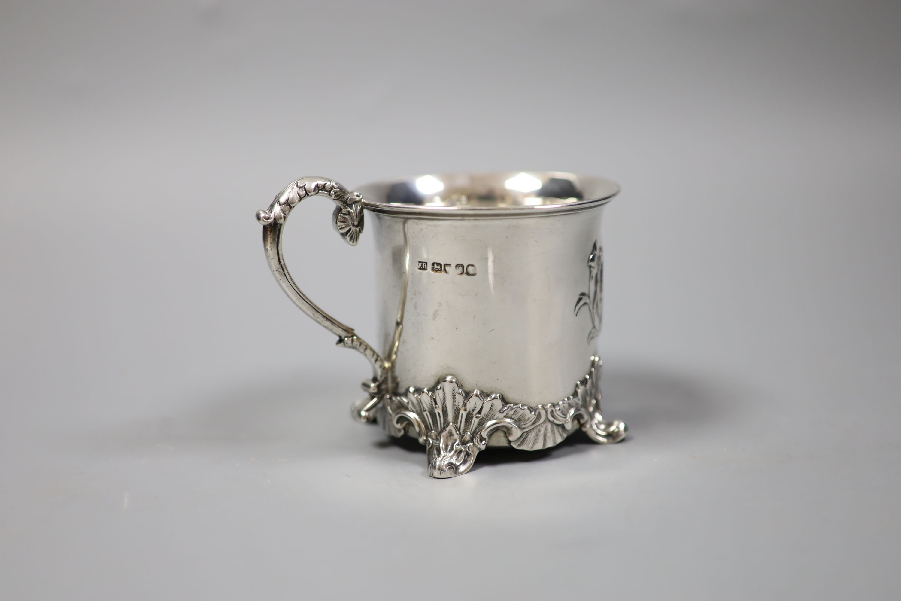 A Victorian silver christening mug, London, 1838, 85mm, 170 grams.